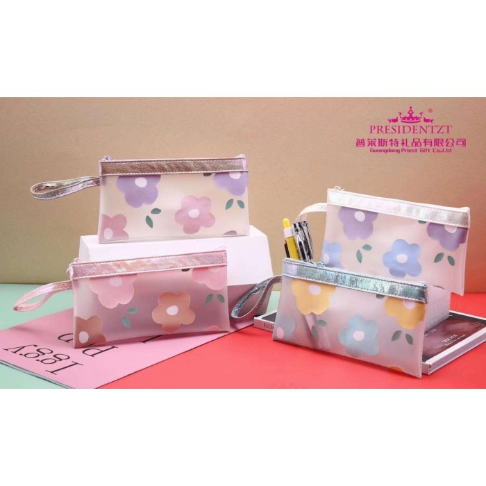 

Tempat Pensil Metalik Transparan