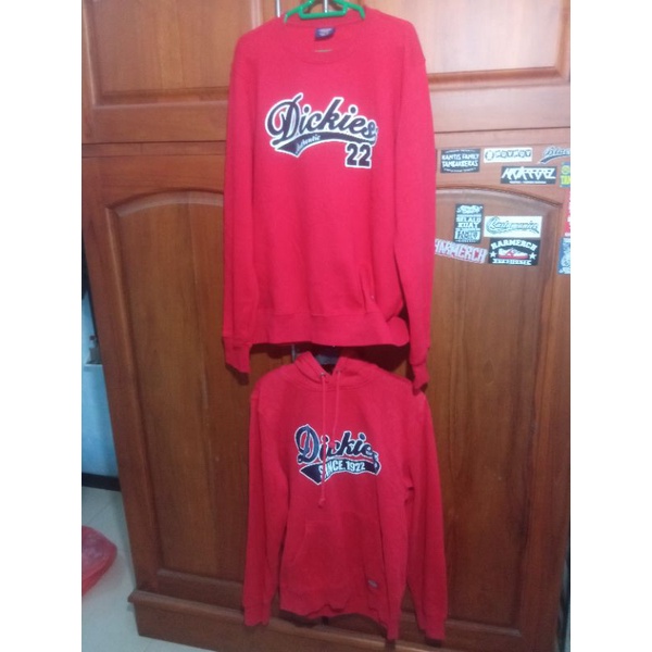 Hoodie dickies merah