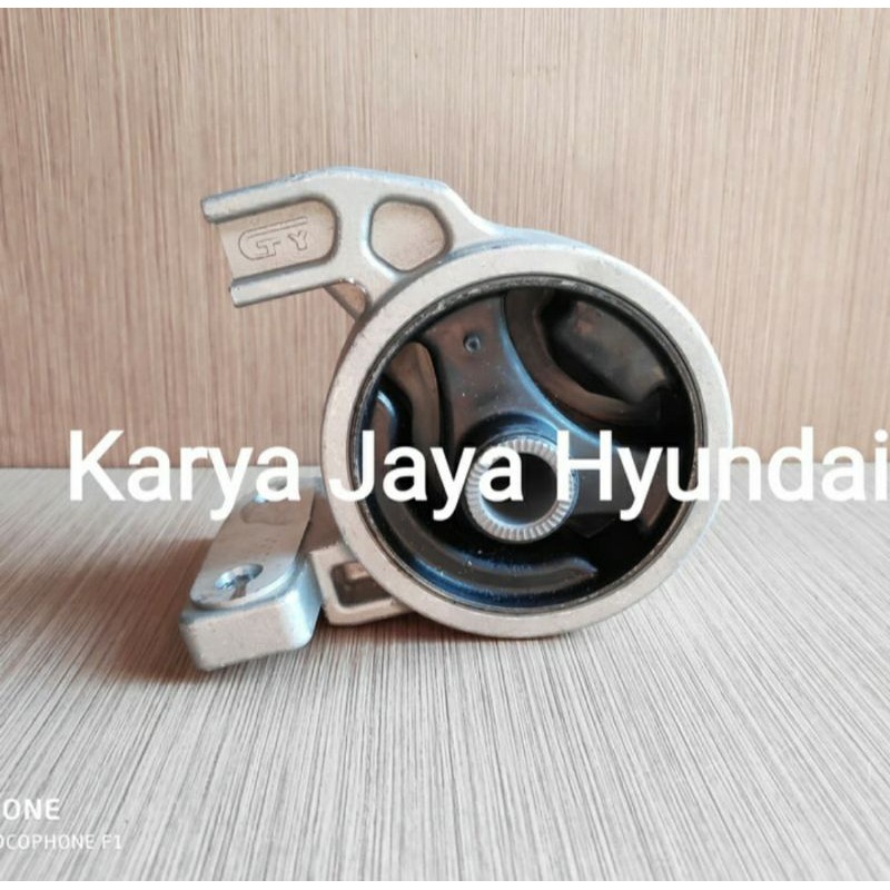 Engine mounting Depan Kia Pride