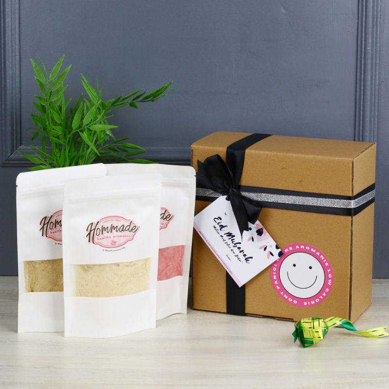 

Hampers / Parcel / Bingkisan 3 Rasa Snack Low Calorie Aromanis / Cemilan / Jajanan 20x20x10