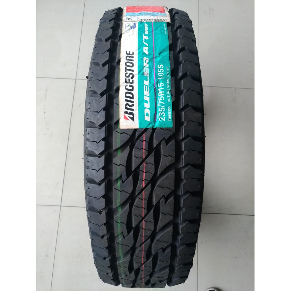 Bridgestone Dueler AT D697 235/75 R15 Ban Mobil