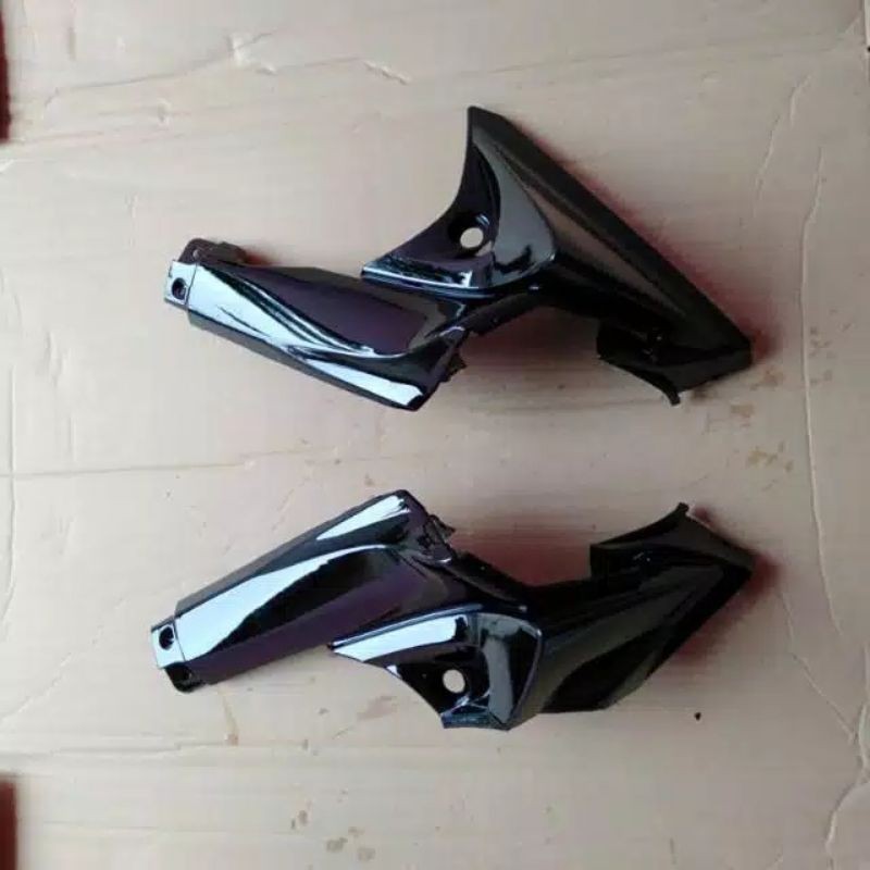 SAMBUNGAN BODY JUPITER Z ROBOT HITAM 2010