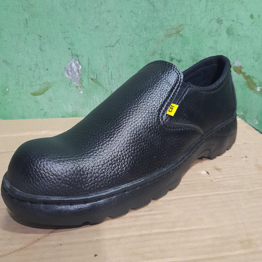 sepatu safety pendek slip on hitam