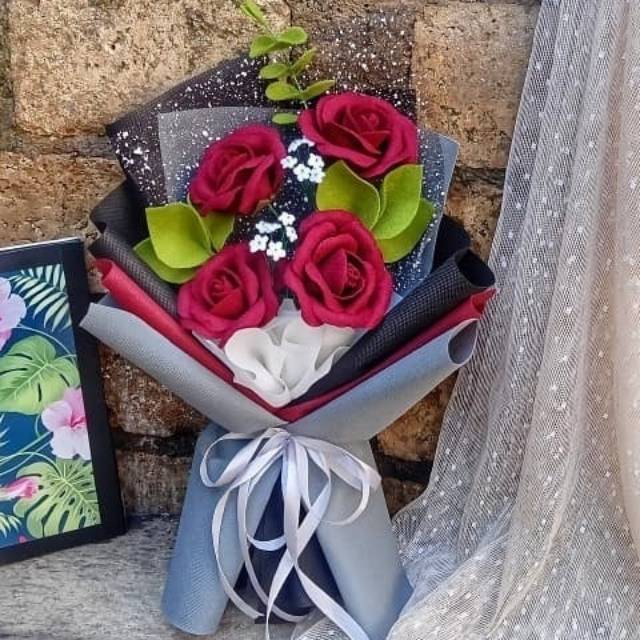 Sunny Roses Maroon / buket bunga flanel bogor / buket bunga / kado wisuda / bunga bogor