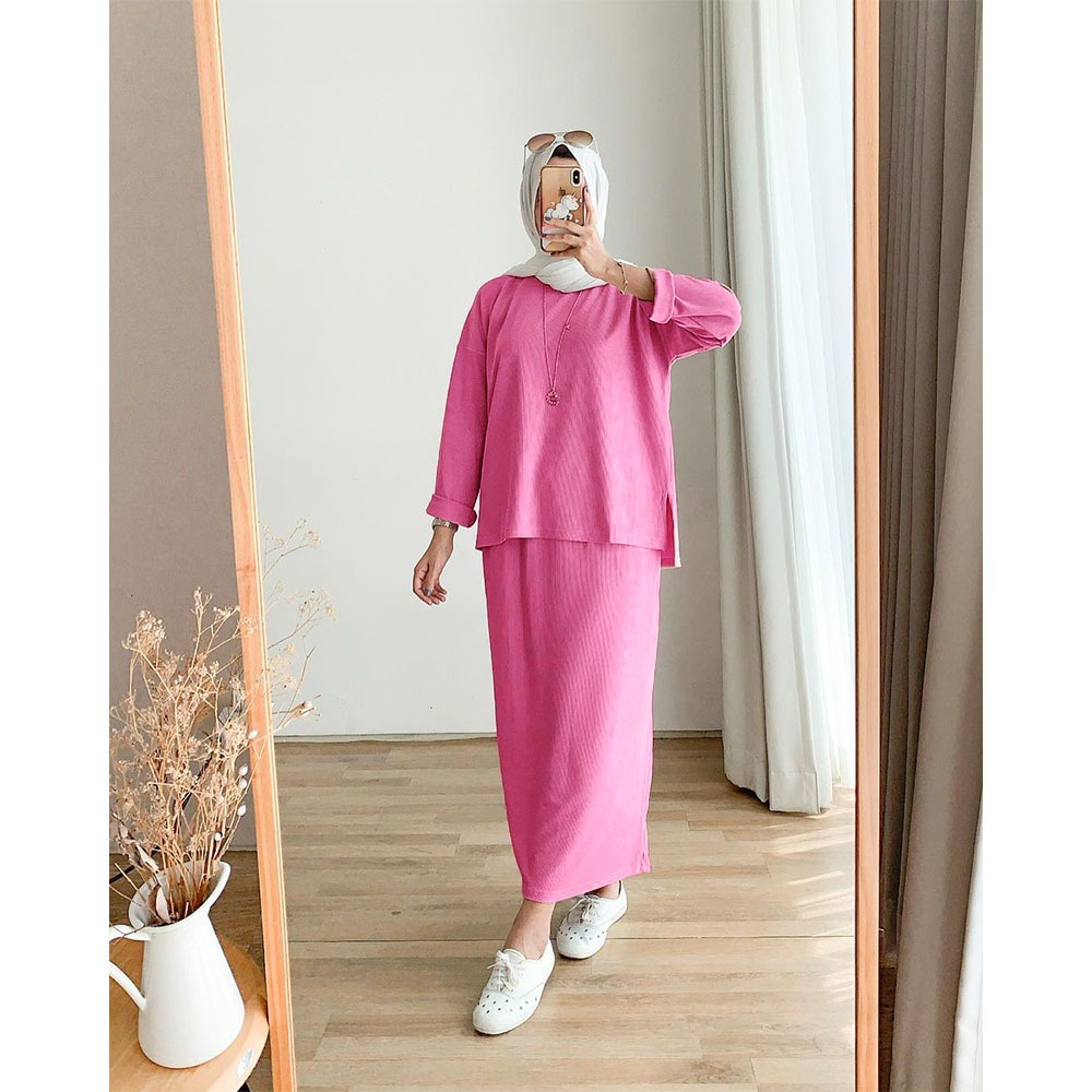 SETELAN FASHION WANITA MUSLIM ZETA DMR