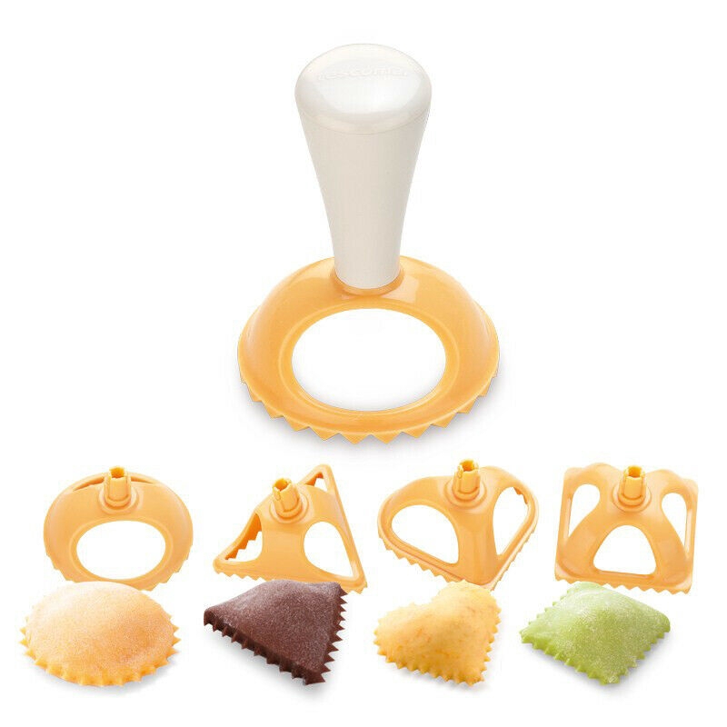 4pcs/set Dumpling Mould Dough Press Cutter Cookie Biscuit Molds DIY Ravioli Fruits Pie Pastry Mold Kitchen Baking Tool