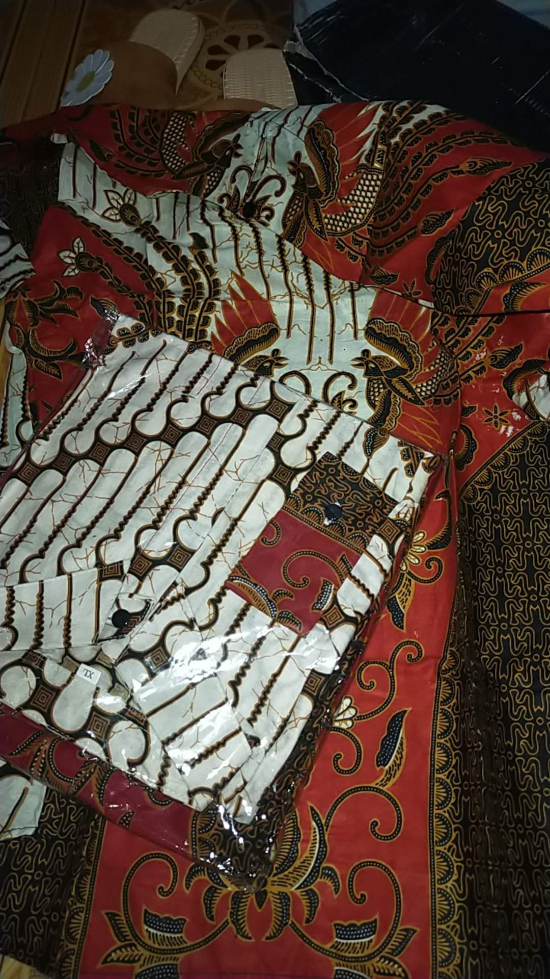 Batik Couple Keluarga Sania Ruffle Ori Ndoro Jowi Dnt Motif Garuda Merah