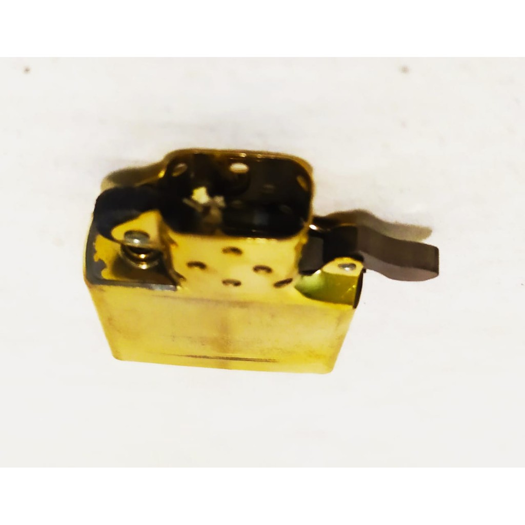 Insert zippo dalaman zippo original brass gold