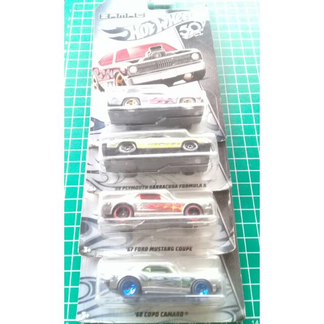 Set Hot Wheels Mattel Zamac 50th (Camaro, Mustang, Barracuda,Duster)