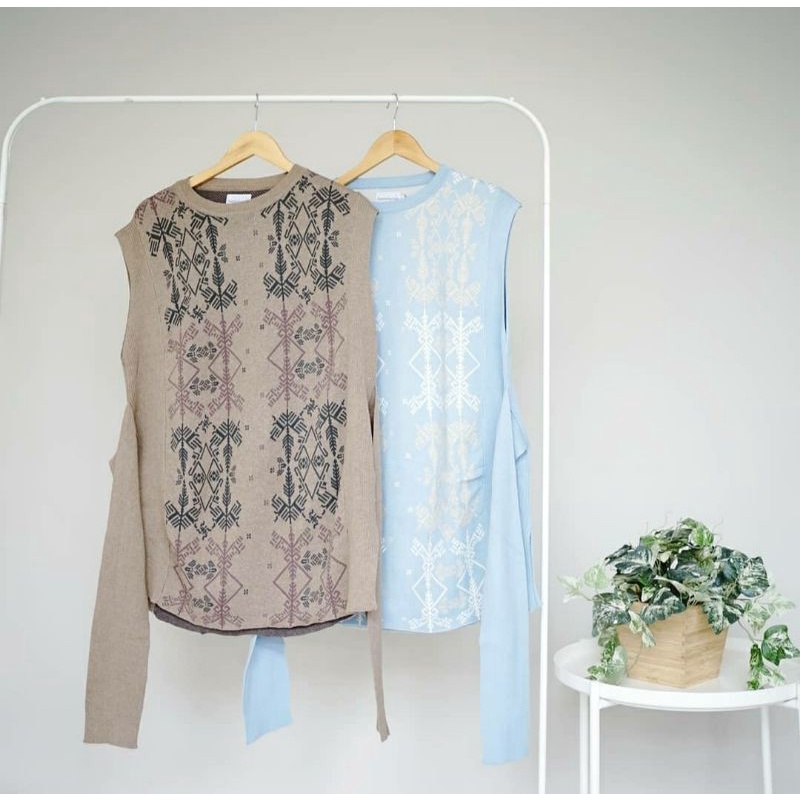 Preloved Ria Miranda Knit