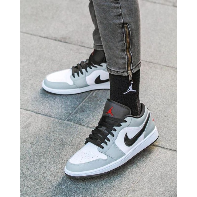 sepatu Nike basket Jordan 1 low ori bnib