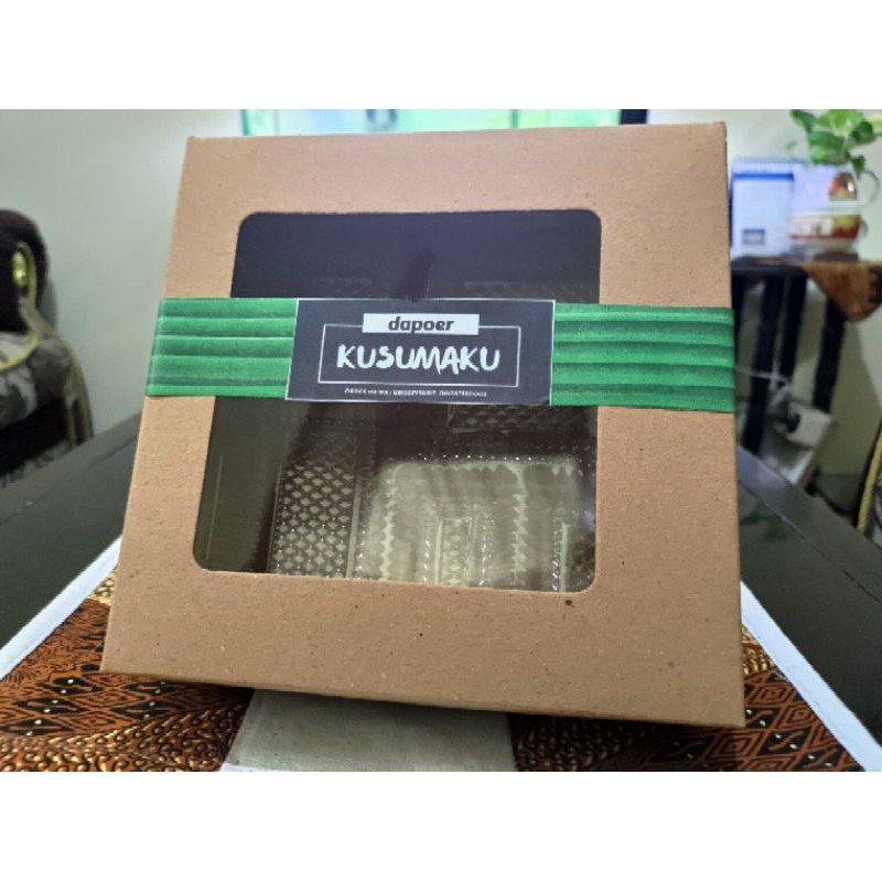 

Brownies Paper/ Dus Kraft Coklat ukuran 20x20x7 laminasi / dus roti/ dus kue/ dus nasi