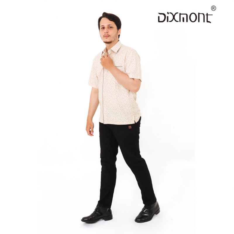 Dixmont Kemeja Pria Basic Formal Motif Lengan Pendek Hem MS00922