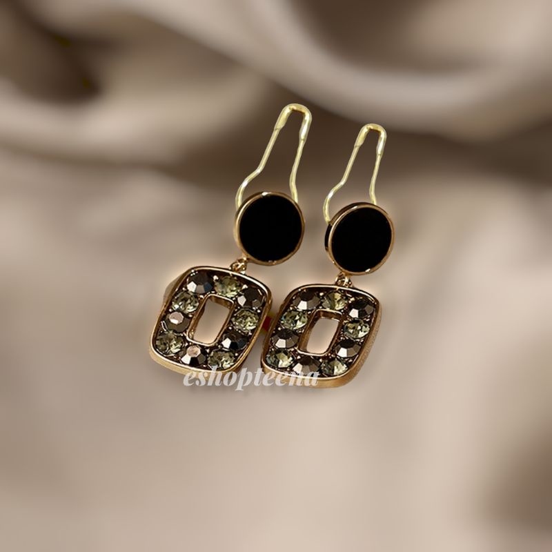 A140 anting hijab petak mata hitam gold_anting jilbab