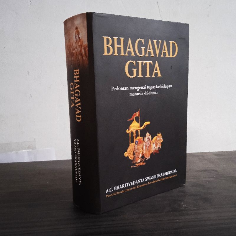 Jual BUKU BHAGAVAD GITA - AC BHAKTIVEDANTA | Shopee Indonesia