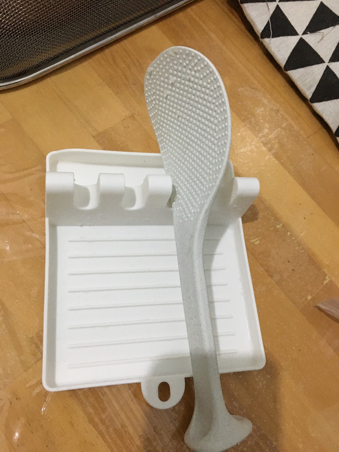 Tempat Tatakan Spatula Sutil Rak Wadah Alas Sutil Spatula Holder Tutup Panci Peralatan Masak Hp883m