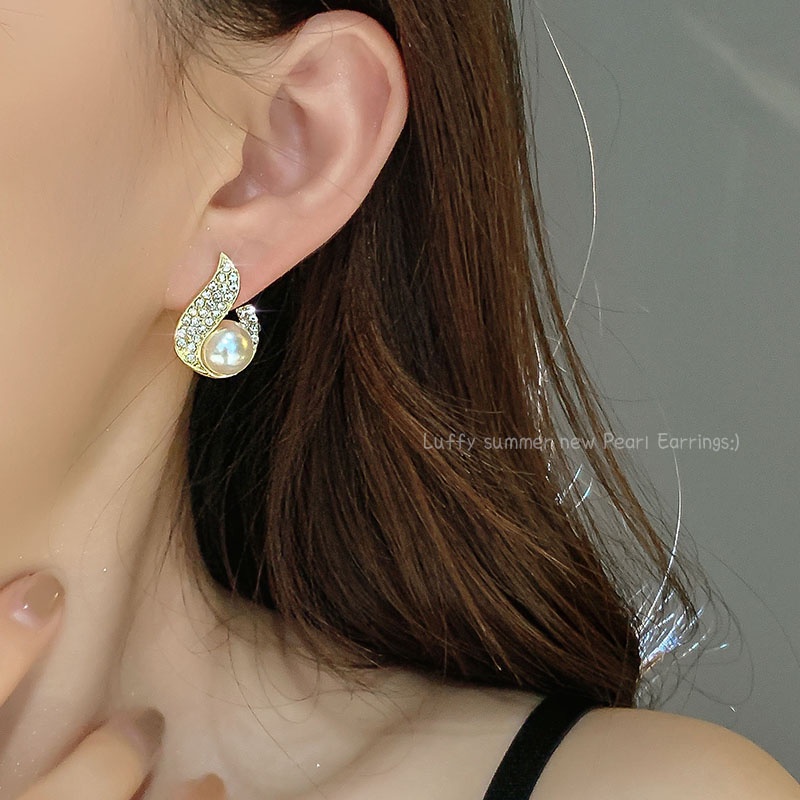 Anting Stud Hias Mutiara Berlian Gaya Retro Korea Untuk Wanita