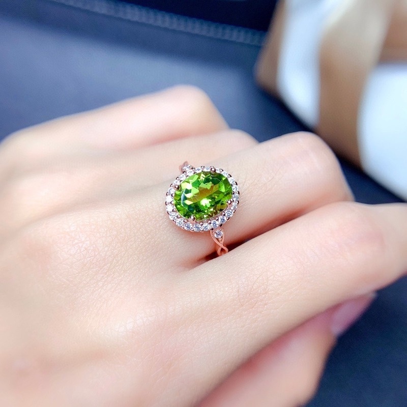 Fashion Fresh Green Topaz Ring