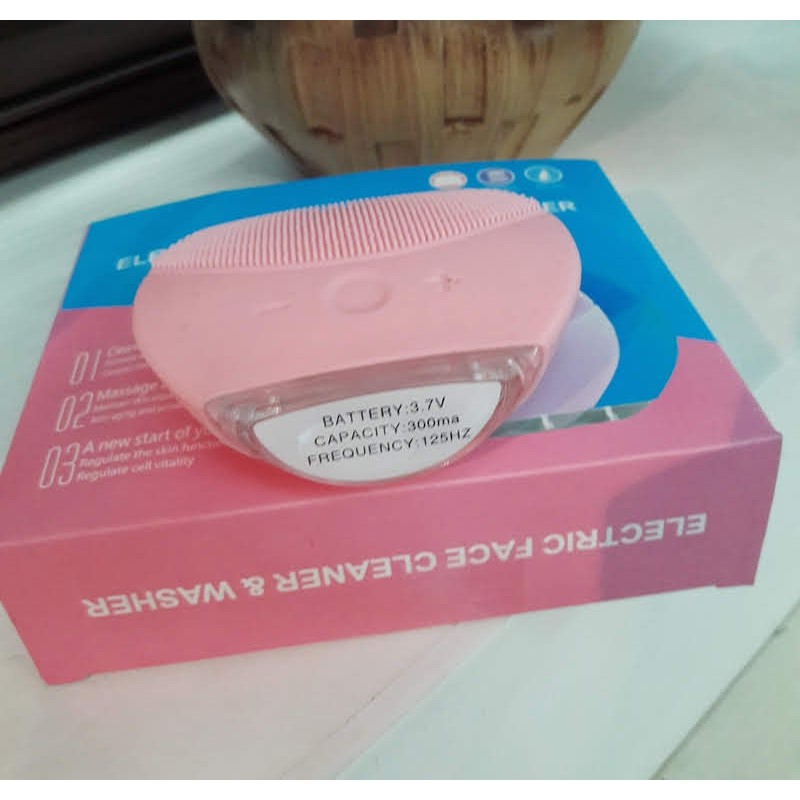 Alat Facial Face Cleaner &amp; Washer Xn-8033C - B230040