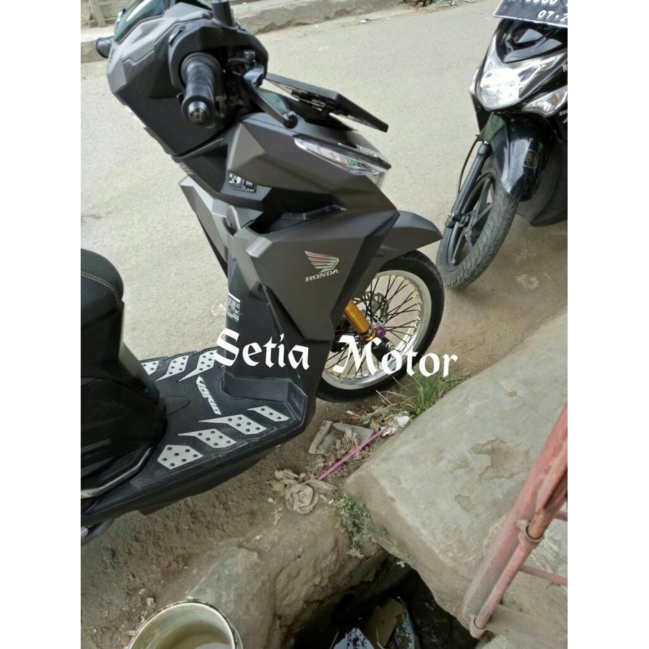 Sepaket Velg Rossi Ring 17 Motor Matic Vario 150Vario 125 Velg