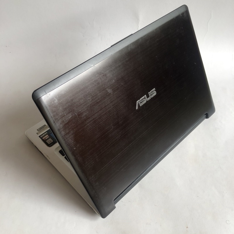 Laptop Asus Gaming Editing Render Corei i7 gen 3 Dual Vga Nvidia 2GB - Ram 8GB Ssd256GB-5
