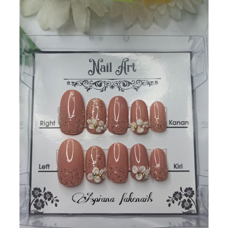 Kuku palsu / fake nail coklat nude