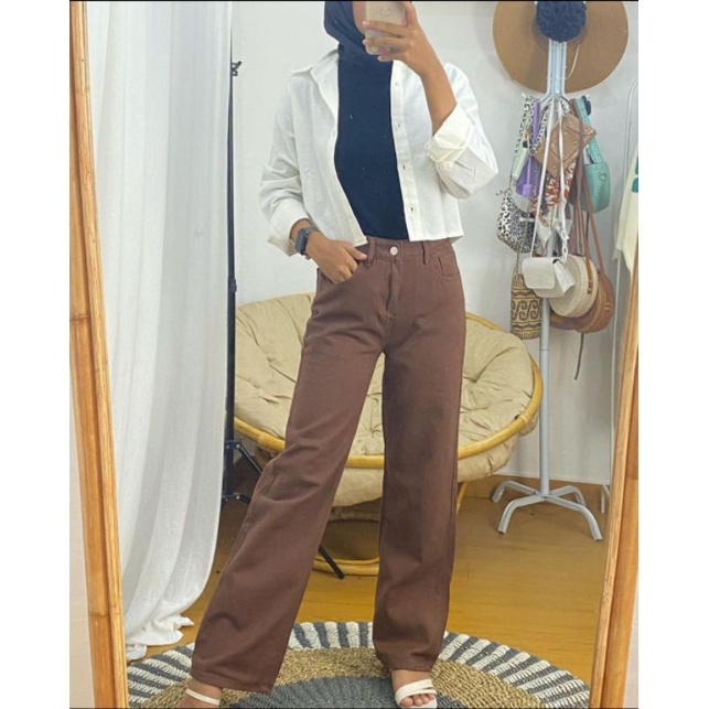 Highwaist Loose Jeans || Fiona Brown