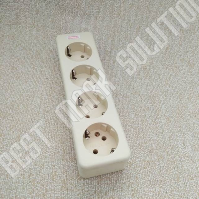 Terminal Kuningan 4 Lubang