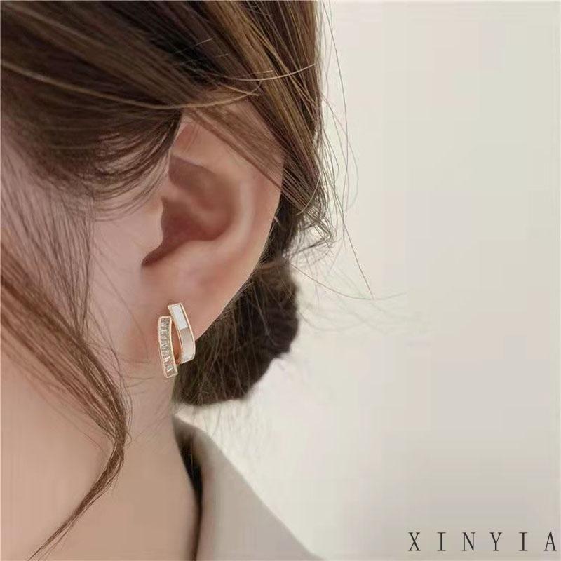 【COD】Set Anting Stud Desain Ekor Ikan Bunga Aksen Mutiara Kristal Warna Emas Gaya Retro Untuk Wanita