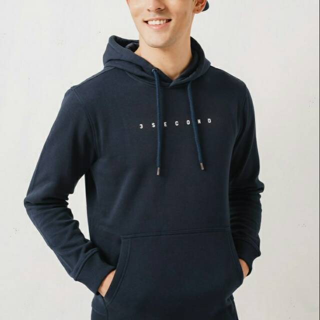 0101 sweater 3second pria / sweater 3second men / sweater 3second cwo