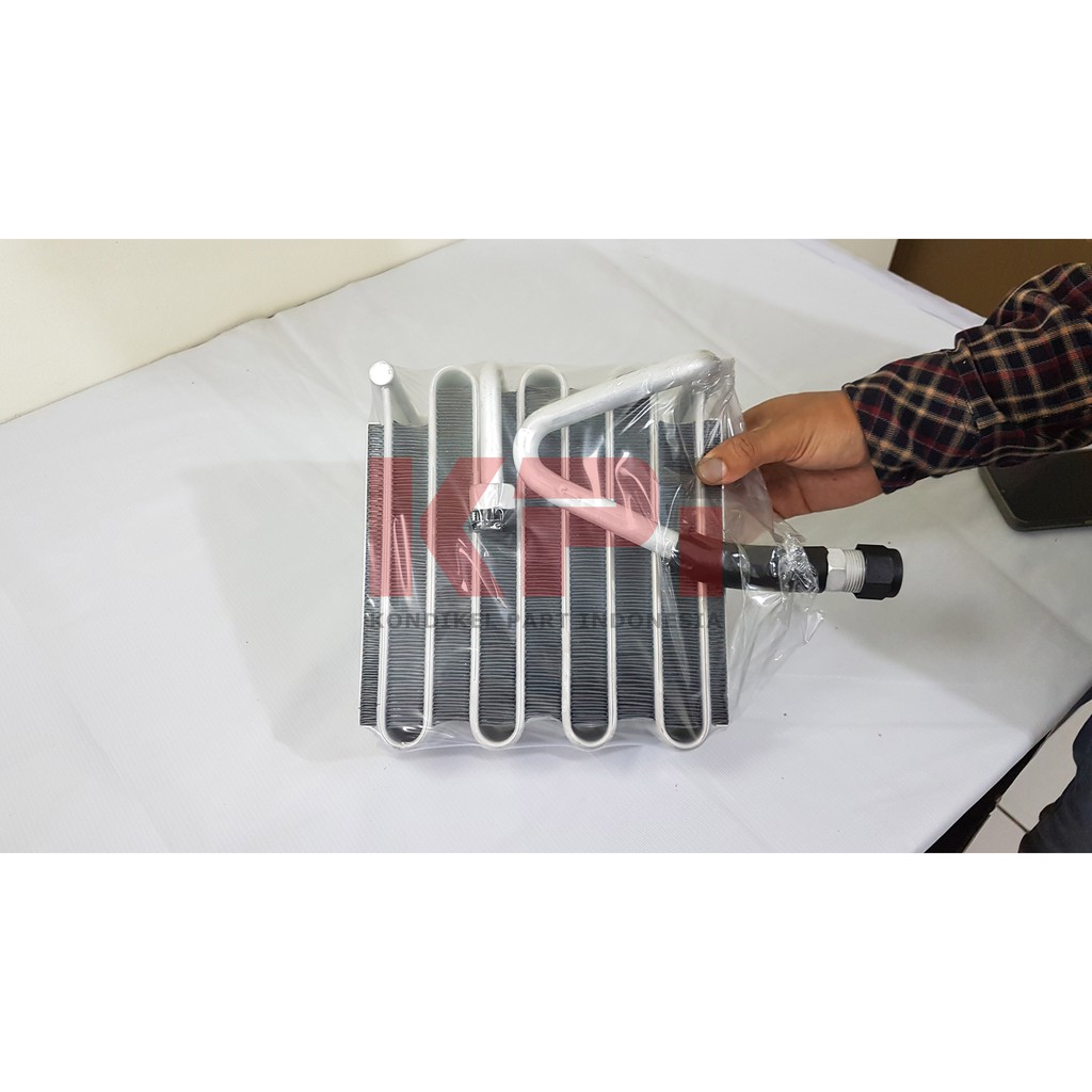 Evaporator / Cooling Coil Daihatsu Taft R314 FM