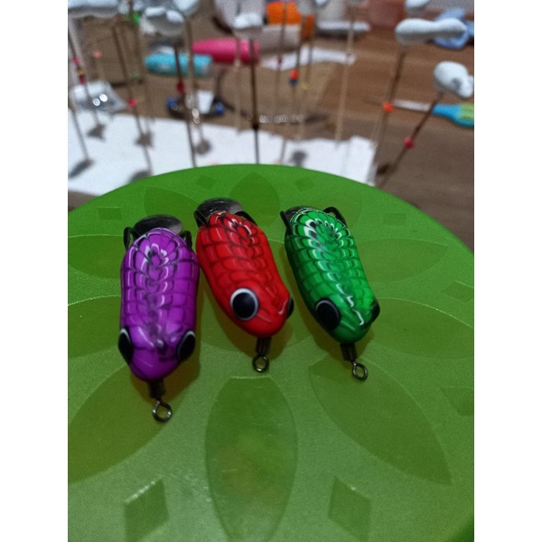 Soft frog 4cm