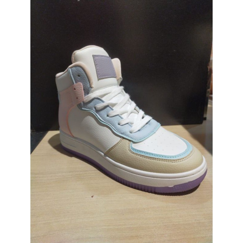 sepatu sneakers wanita /model high/Laviola shoes