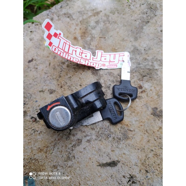 kunci jok honda gl 100 gl 125 original baru nos