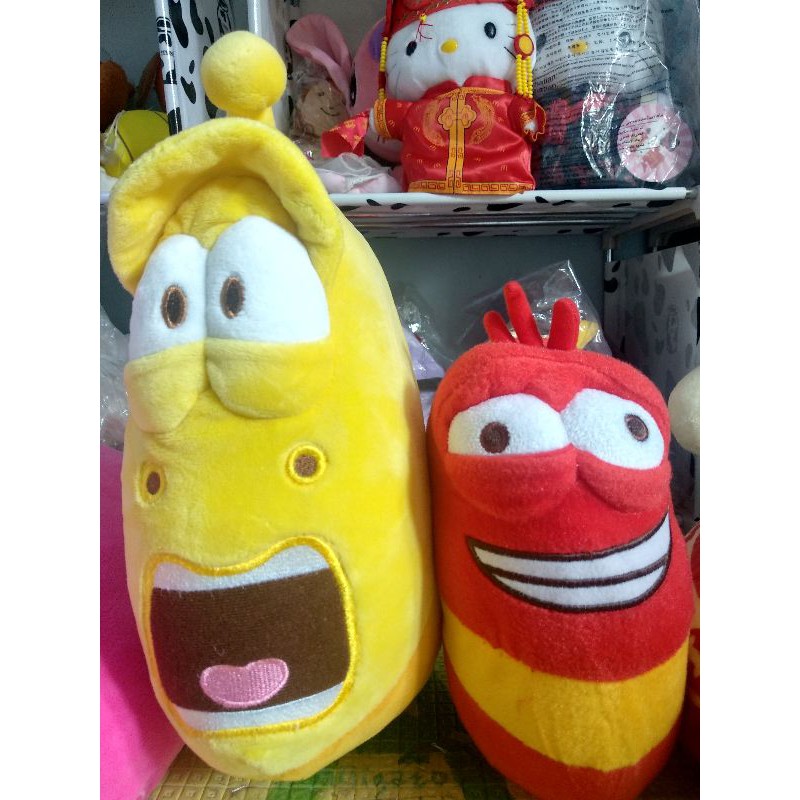 sepasang boneka larva brand original larva