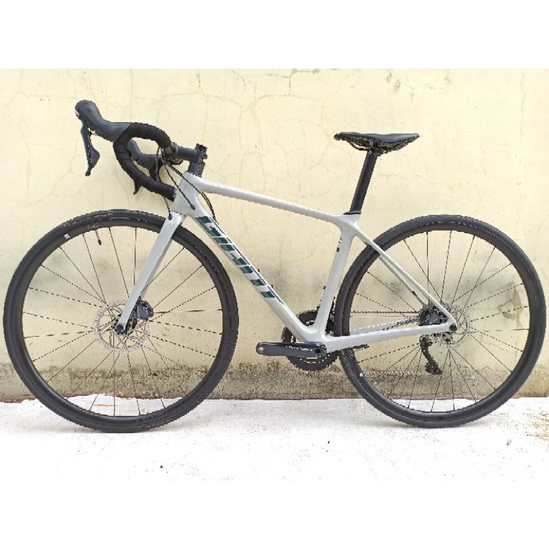 USED SEPEDA ROADBIKE GIANT TCR ADVANCED 1 DISC KOM XS