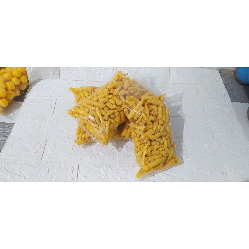 

Twistcorn jagung barbeku 170 gram makanan ringan cemilan