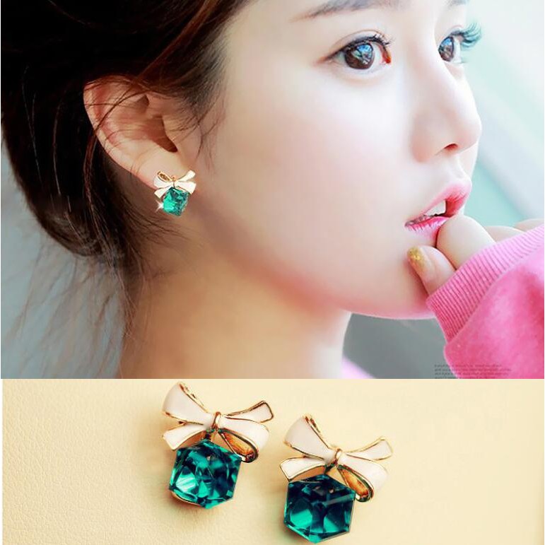 Wanita Anting tusuk Bentuk Pita Kubus Fashion Keren Import Korea