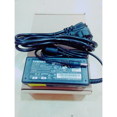 ADAPTOR THOSIBA 19V-3,42A / CHARGER LAPTOP THOSIBA
