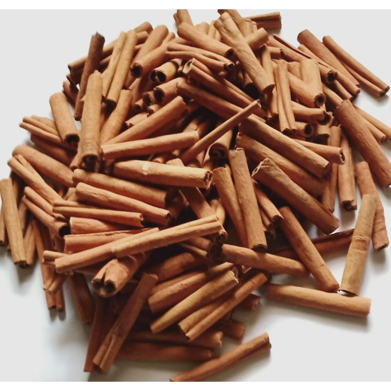 

KULIT KAYU MANIS/CASSIA/CINNAMON STIK/Bumbu dapur/Rempah-rempah 1Kg