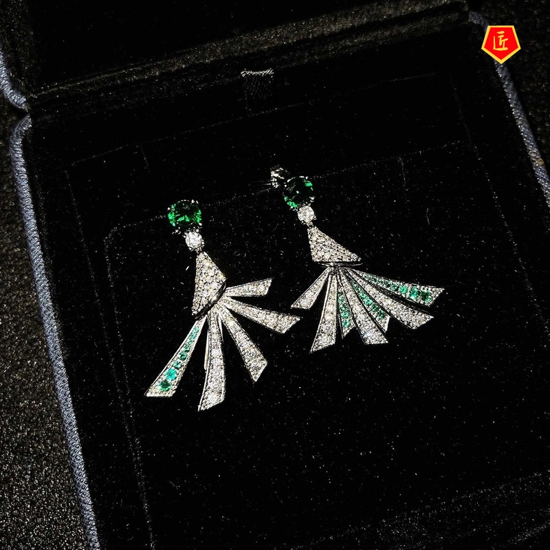 [Ready Stock]Fashion Luxury 925 Silver Emerald Earrings