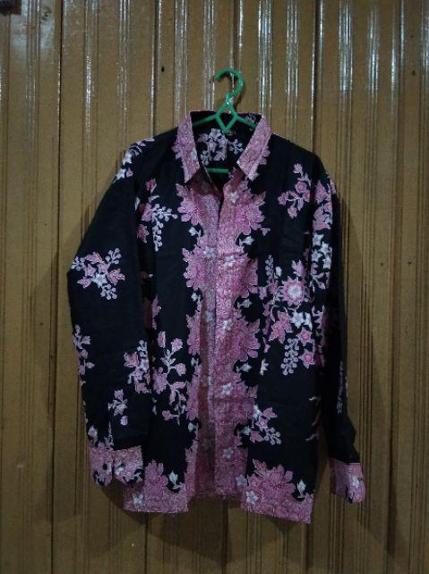 Kemeja Batik Sakura