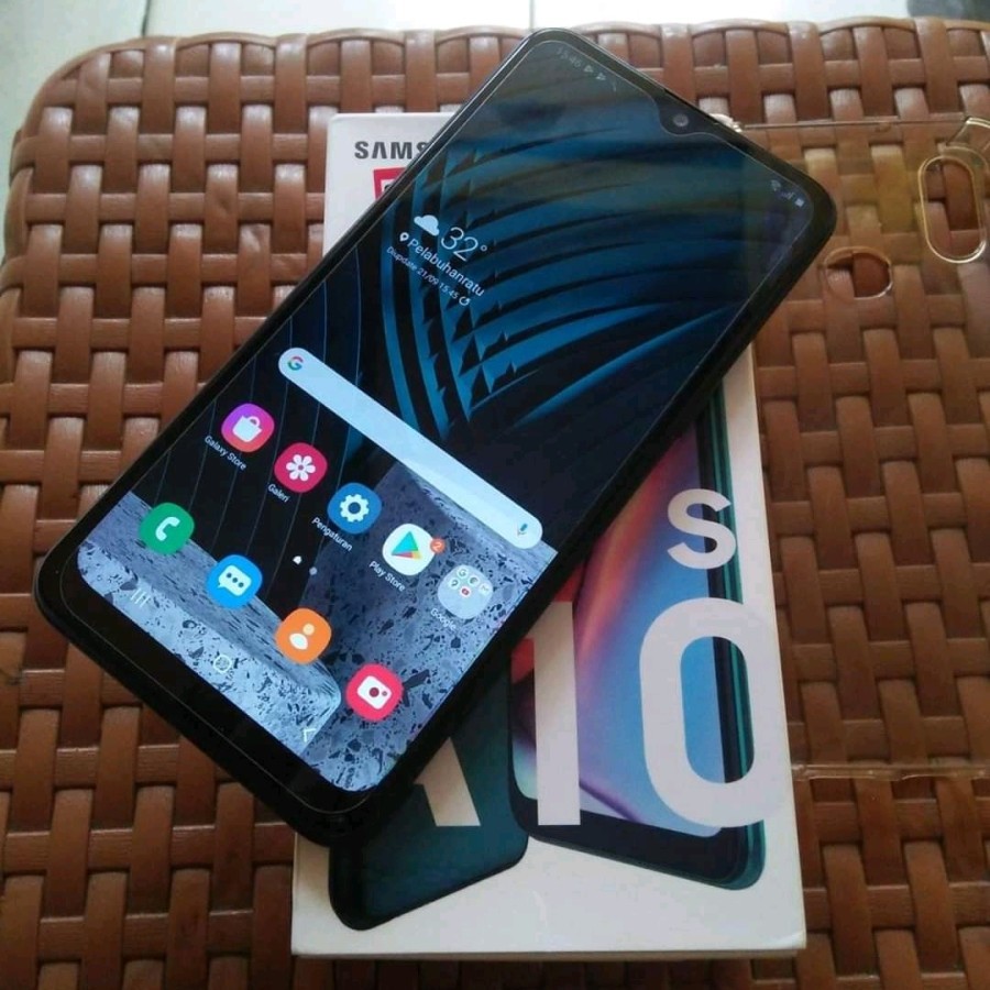 Samsung Galaxy A10s 2/32 GB SECOND BEKAS FULLSET-1