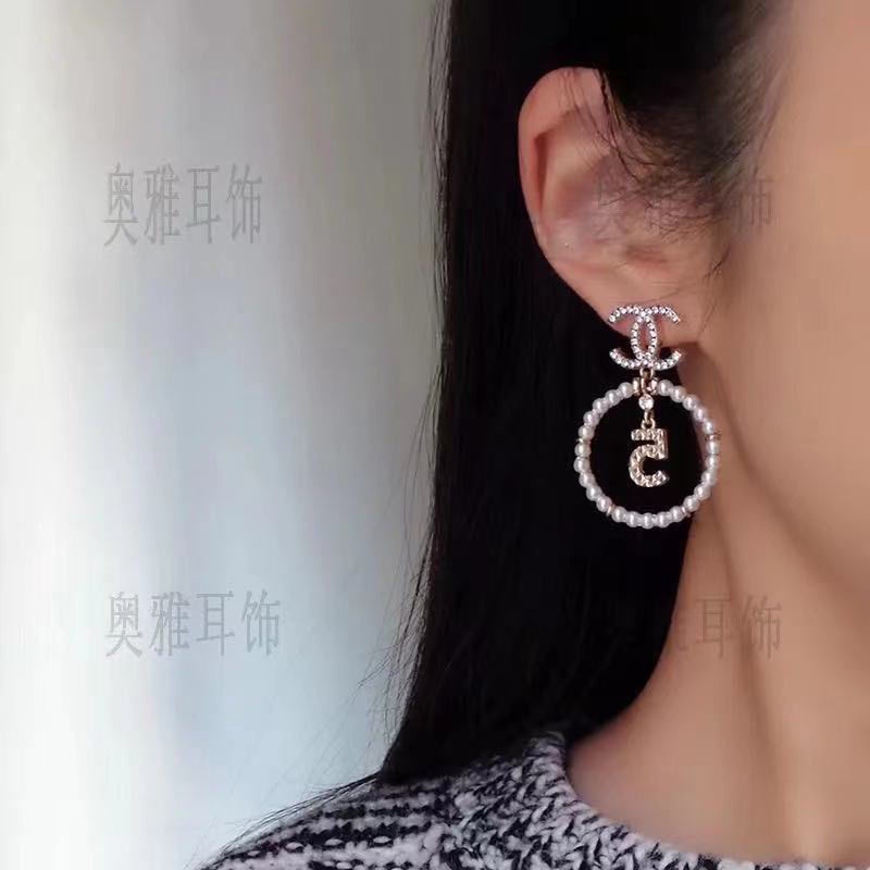 Anting Tusuk Sterling Silver 925 Dengan Mutiara Untuk Wanita 5 Botol Parfum Double C Slimmer Look Ear