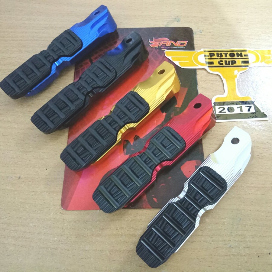 Footstep Nmax Cnc Foot Step Nmax Injakan Kaki Belakang Aksesoris Variasi  Sparepart Yamaha Nmax Step