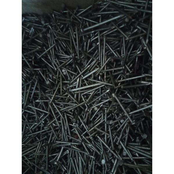 paku dinding/ paku kayu/ paku tembok / paku /paku kecil/ paku besar / paku besi