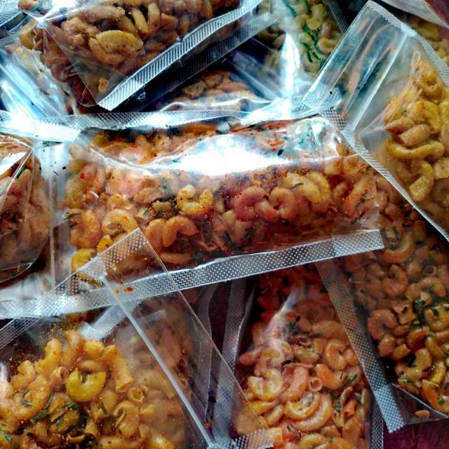 

Makaroni daun jeruk