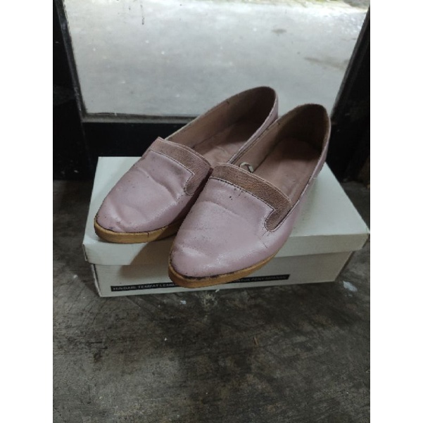 preloved sepatu wanita perempuan woman loafer shoes pink connexion second size 39