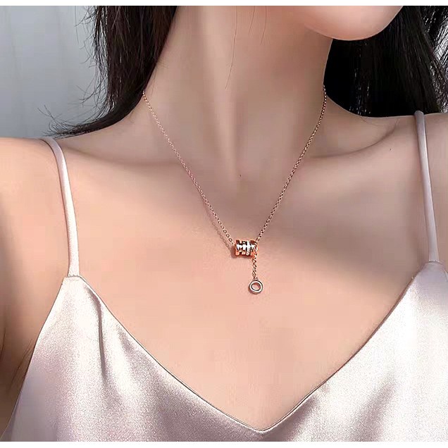 Kalung Rumbai Angka Romawi Pendek | Rantai Klavikula Bahan Titanium Steel Anti Karat Rose Gold 18K