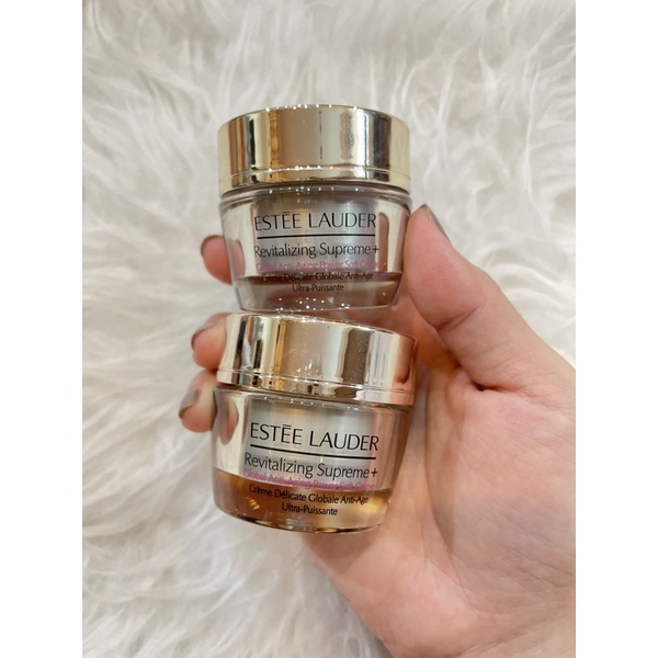 ESTEE LAUDER Revitalizing supreme